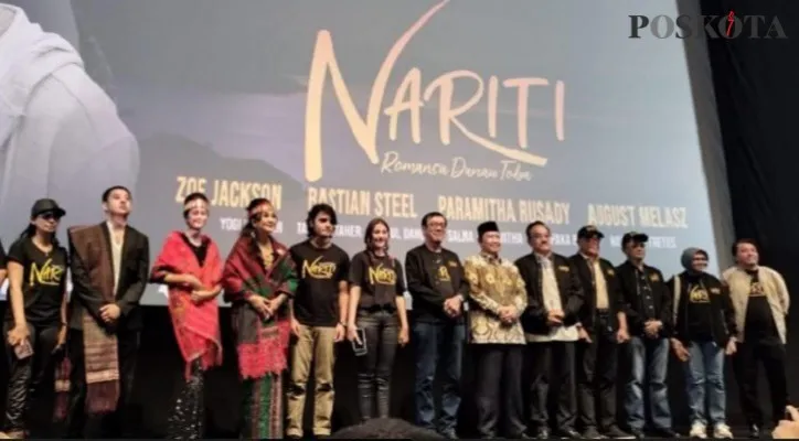 Menkumham Yasonna H Laoly dan para cast film Nariti saat Gala Premiere, Rabu malam, 23 oktober. (foto: poskota/tresia)