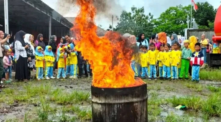 Pelatihan dan pengenalan kebencanaan bagi anak usia dini di Pandeglang. (foto: ist)