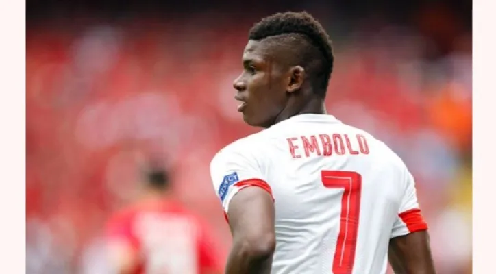 Breel Embolo, pemain Timnas Swiss yang merupakan kelahiran Kamerun. (Foto: twitter @EmboloS04)