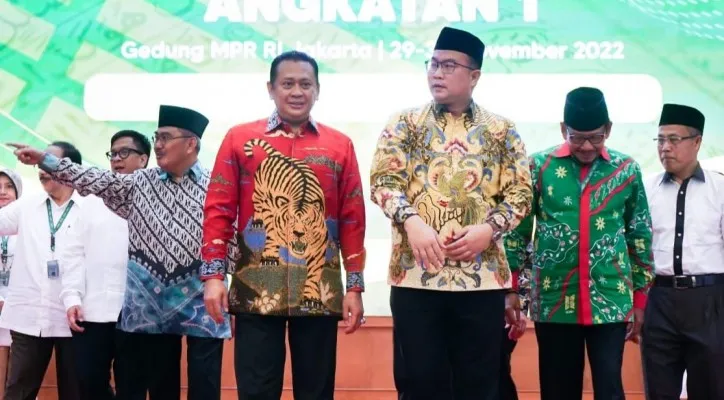 Ketua MPR Bambang Soesatyo saat membuka National Leadership Camp ICMI Angkatan I, di Jakarta. (foto: ist)