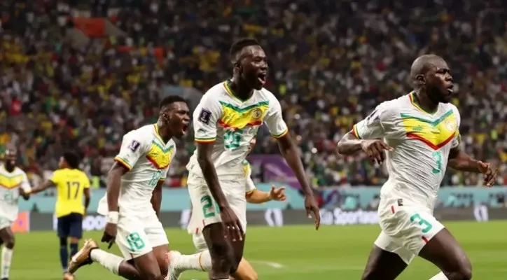 Pemain Senegal, Koulibaly, usai mencetak gol ke gawang Ekuador. (Foto: Fifa)