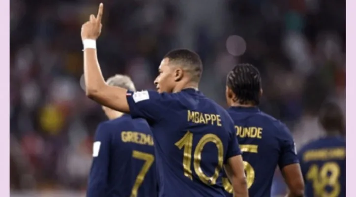 Kylian Mbappe siap tampil bersama Prancis saat lawan Kroasia di leg pertama perempat final UEFA Nations League. (Foto: Fifacom)