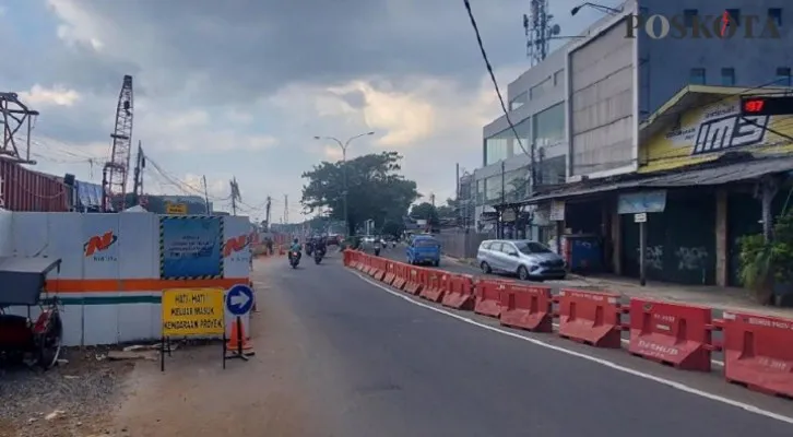 Pengerjaan proyek underpass Jalan Dewi Sartika dikebut pengerjaanya (Foto: angga)