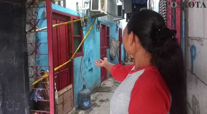 Rumah kontrakan istri dan anak yang tewas disiram air keras oleh suaminya sendiri di kawasan Kapuk, Cengkareng, Jakarta Barat. (Foto: Pandi)