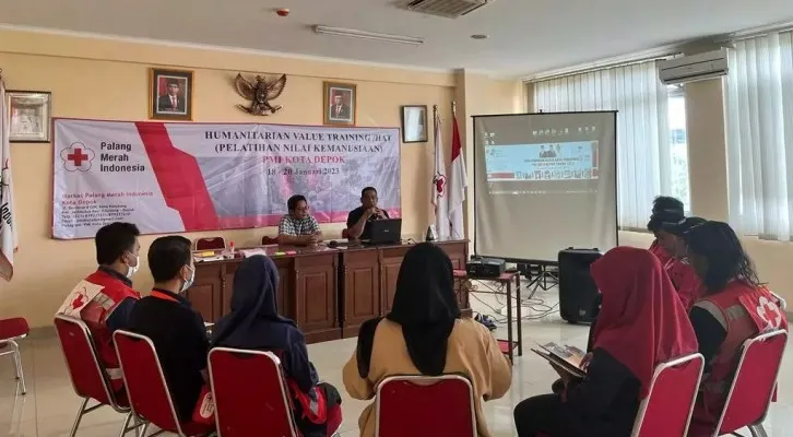 PMR mendapatkan pelatihan misi kemanusian dari PMI Depok. (Ist)