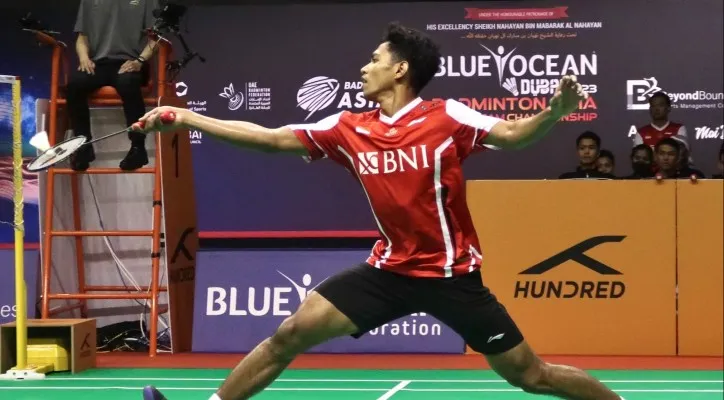 Chicho Aura Dwi Wardoyo menang melawan Lee Yun Gyu, jadi satu-satunya partai kemenangan untuk Indonesia melawan Korea Selatan di BAMTC 2023 (Foto: Twitter/Badminton_Asia)