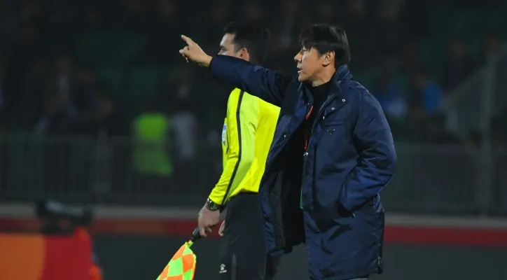 Pelatih Timnas Indonesia, Shin Tae-yong Mengaku Tahu Bung Towel Sering Kritik Dirinya. (Foto: PSSI)