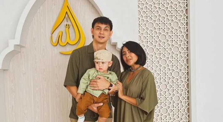 Marcell Darwin, Benjamin Qeenan Darwin dan Nabila Faisal. (isntagram/@marcelldarwin)