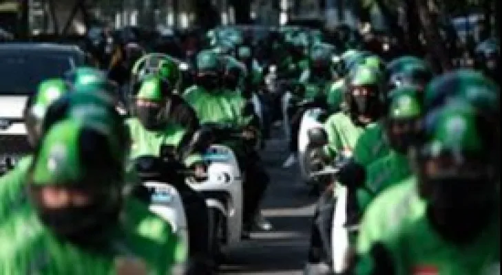 Kode Promo GoJek Hari Ini 23 Oktober 2023 untuk GoRide. (Foto: Ist)