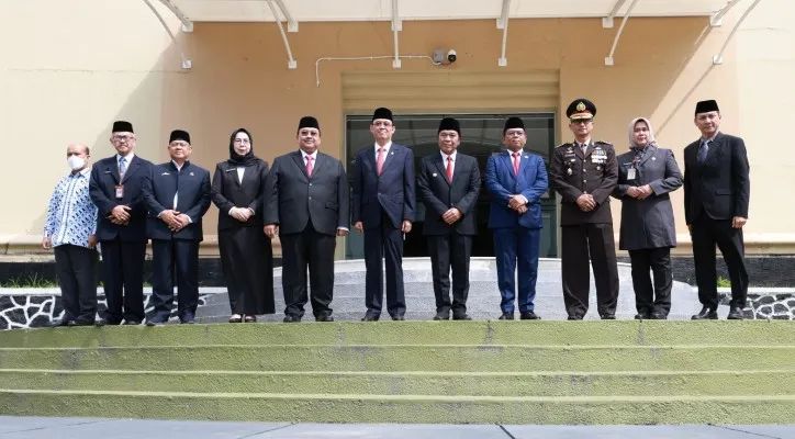 Pj Gubernur Banten Al Muktabar usai dalam Rapat Paripurna DPRD Provinsi Banten. (Ist)