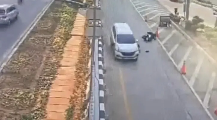 Rekaman CCTV aksi tabrak lari. (ist)