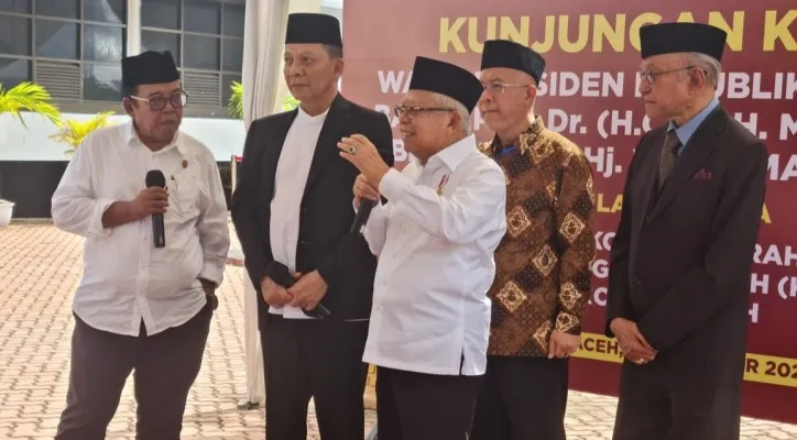 Teks Foto: Wapres KH Ma'ruf Amin saat memberikan keterangan. (setwapres)