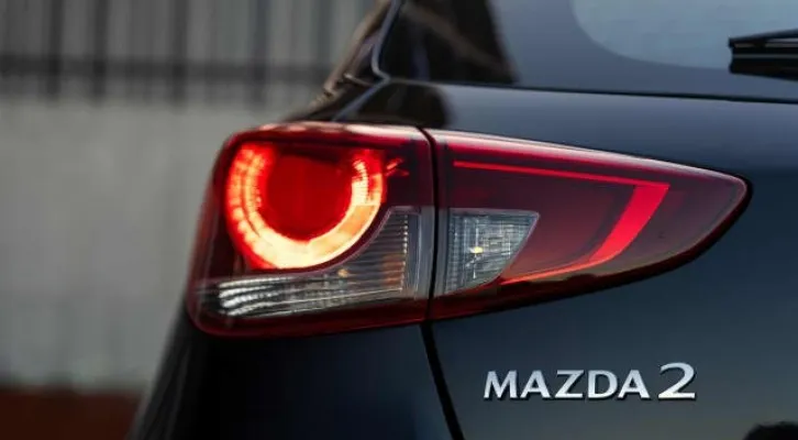 Kabar peluncuran Mazda 2 dengan teknologi hybrid (lst)