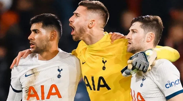 Nottingham Forest vs Tottenhan 0-2, Spurs Berhasil Memenangkan Pertandingan dengan 10 Pemain Saja. Foto: Instagram/spursofficial