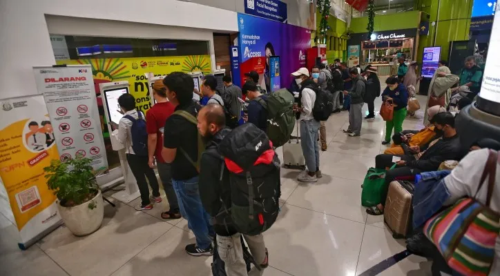 Teks Foto: Pemudik mulai tinggalkan Jakarta. (ist)