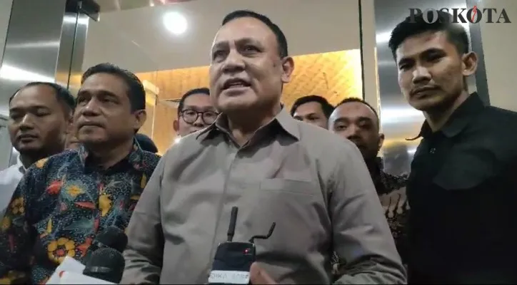 Mantan Ketua KPK, Firli Bahuri saat menjalani pemeriksaan di Bareskrim Polri. (Pandi)