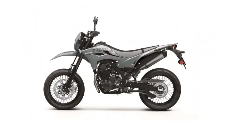 Kawasaki Resmi Rilis KLX230 S dan KLX230 SM ABS 2024 dengan Pembaruan Suspensi dan Warna Baru pada Tampilan (Foto: Ist)