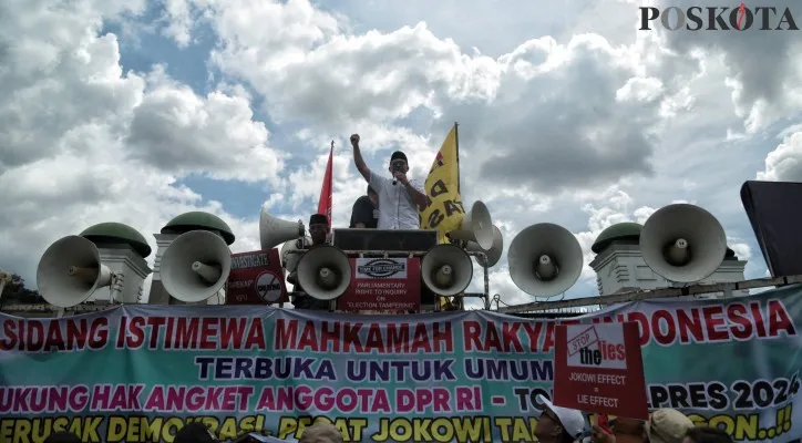 Ilustrasi unjuk rasa di depan Gedung DPR. (Poskota/Ahmad Tri Hawaari)