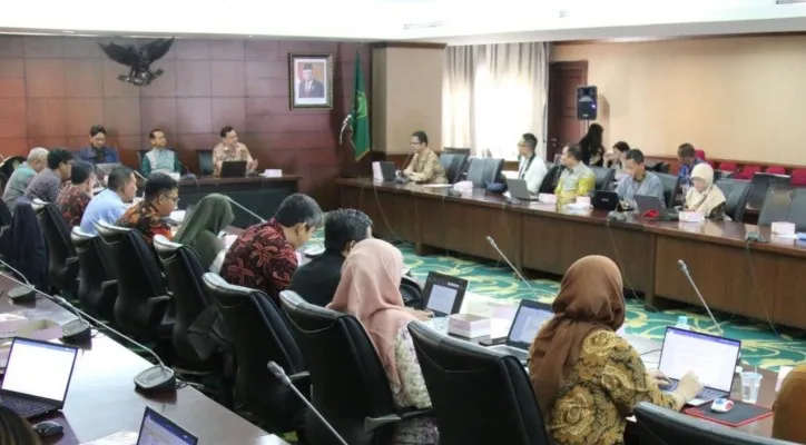 Foto: Ditjen Bimas Buddha Kementerian Agama RI menggelar FGD tahap 3 guna gerak cepat pemasangan chattra di Candi Borobudur, Jawa Tengah. (Ist.)