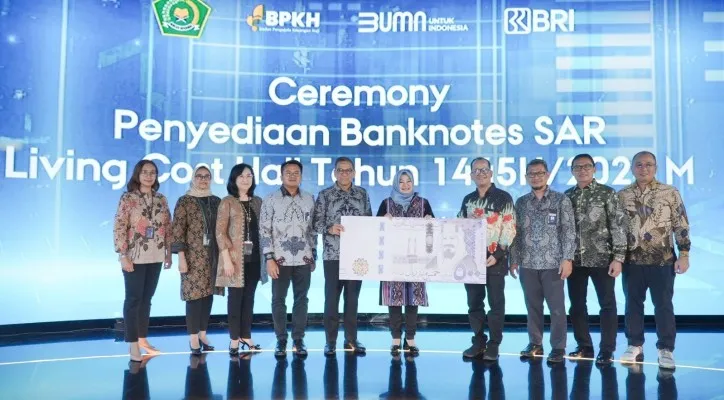 Foto: Badan Pengelola Keuangan Haji  (BPKH) bekerjasama dengan Bank Rakyat Indonesia (BRI) telah menyiapkan uang saku (living cost) untuk jemaah haji sebesar SAR 159.990.000 atau sekitar Rp665 miliar.(Dok. BPKH)