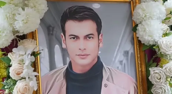 Sinopsis Tertawan Hati Episode 103 Hari Ini Minggu 5 Mei 2024 Haryanto Panik, Rahasia Kematian Erick Diungkapkan Oleh Rico(Foto: YouTube Sinemart Tertawan Hati)