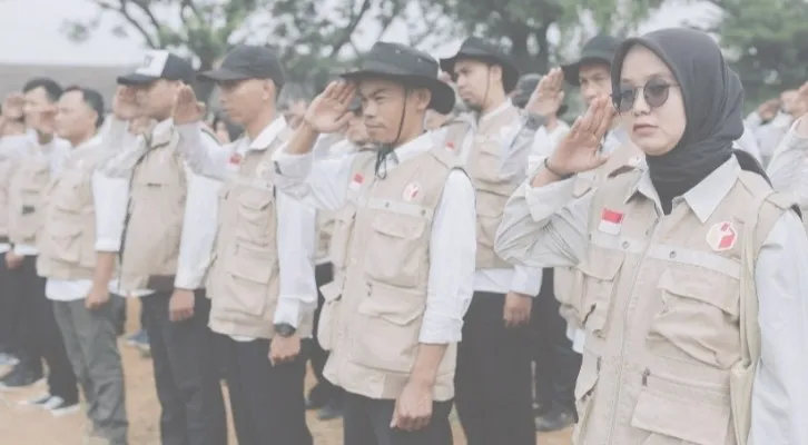 Sejumlah anggota Panwascam saat apel pagi di halaman Bawaslu Pandeglang. (Dok: Bawaslu Pandeglang)