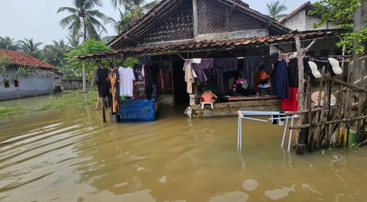 Banjir di Desa Tanjung Burung, Kecamatan Teluknaga. (Foto/Veronica)