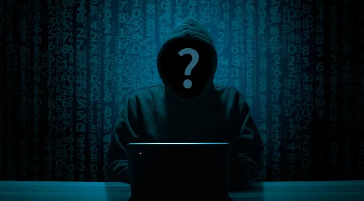 Ilustrasi hacker atau peretas yang bisa menargetkan akun bank Anda. (Pixabay.com/B_A)