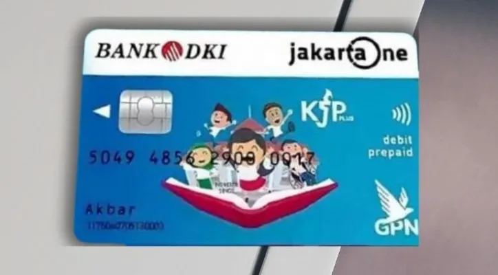 Ilustrasi cek status penerima dan saldo KJP Plus di HP. (Poskota/Saffa Sabila)