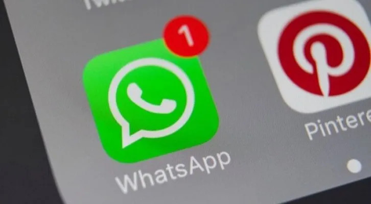 Sering Buat Penasaran, Ternyata Begini Trik Membaca Pesan yang Sudah Dihapus di Aplikasi WhatsApp GB Terbaru (Foto: Pinterest)