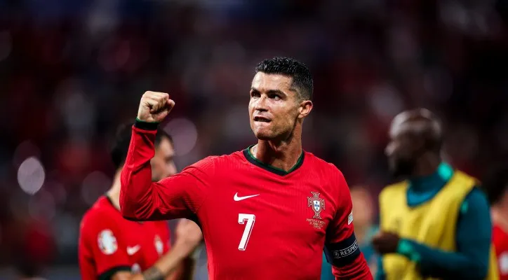 Ronaldo masuk skuad Portugal untuk hadapi Denmark di perempat final UEFA Nations League 2024-25. (X/@Cristiano)