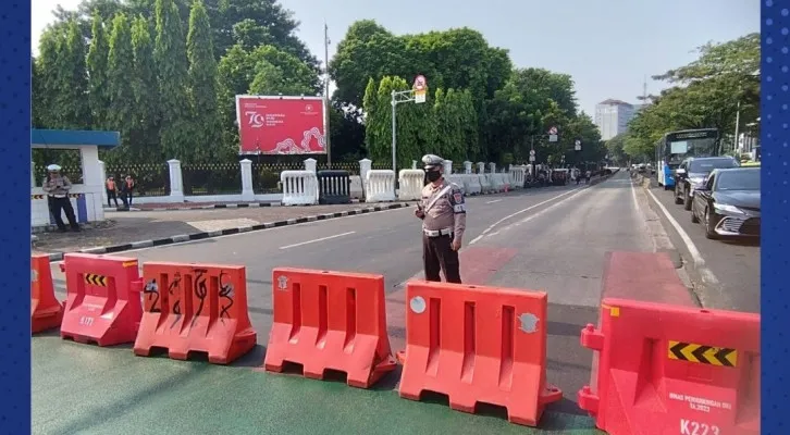 Polda Metro Jaya terapkan pengalihan arus lalu lintas saat kunjungan Paus Fransiskus di Jakarta 3-6 September 2024, cek rute dan catat waktunya. (X/Polda Metro Jaya)