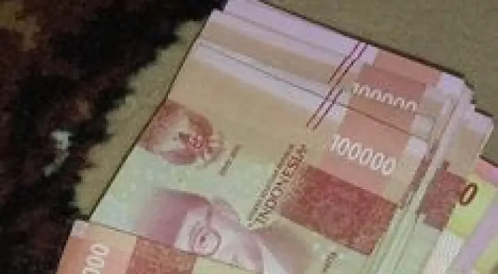 Nama serta NIK di KTP Anda terdaftar sebagai penerima saldo dana gratiis Rp2.400.000 dari pemerintah melalui penyaluran Bantuan Sosial BPNT 2024 (Pinterest)