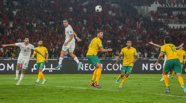 Timnas Indonesia vs Australia pada laga Grup C putaran ketiga Kualifikasi Piala Dunia 2026 Zona Asia di Stadion Utama Gelora Bung Karno, Senayan, Jakarta, 14 November 2024.(Poskota/Ahmad Tri Hawaari)