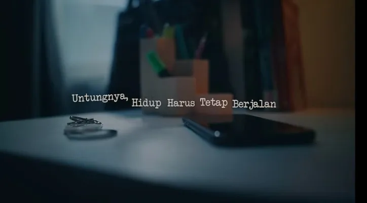 Bernadya - Untungnya, Hidup Harus Tetap Berjalan, lirik dan maknanya sukses menyentuh hati netizen. (Tangkapan Layar/ Bernadya)