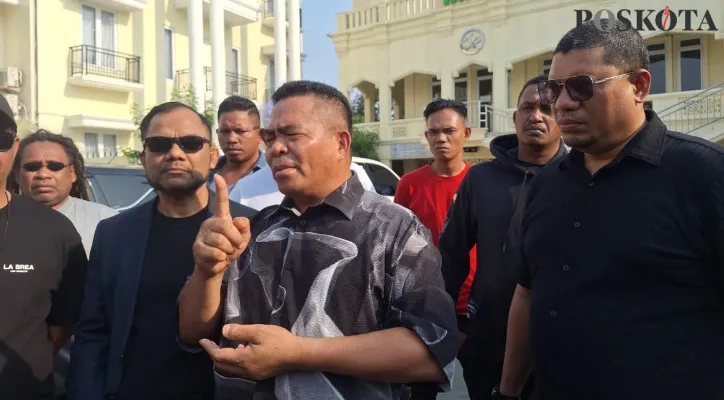 Ketua Umum Front Pemuda Muslim Maluku (FPMM), Umar Kei. (Poskota/Ihsan Fahmi)