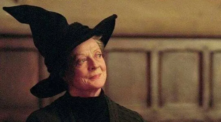 Dame Maggie Smith pemeran film harry potter meninggal dunia (X/@PopCulture2000s)