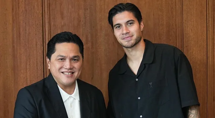 Kevin Diks resmi bersalaman dengan Erick Thohir. Resmi menjadi WNI? (Instagram @erickthohir)