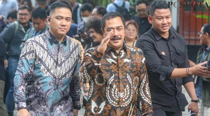 Sejumlah calon menteri terpilih saat tiba di kediaman Presiden terpilih Prabowo Subianto, Kertanegara, Jakarta Selatan, Senin 14 Oktober 2024,  salahsatunya Wakapolri Agus Andrianto Poskota/Ahmad Tri Hawaari