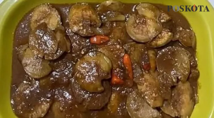 Semur Jengkol Pedas, masak Kelurahan enak serta lezat anti bau saat disantap.(Raihan Ali/Poskota)