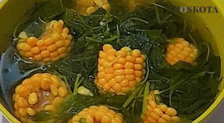 Sayur Bening Bayam Jagung Manis, Menu sehat pasti jadi favorit keluarga. (Raihan Ali/Poskota.co.id)