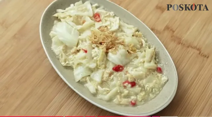 Resep Kol Tumis Telur Menu Hemat Cocok Disaat Tanggal Tua (YouTube/Devina Hermawan)