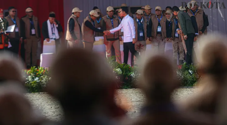 Gibran Hadiri Apel Siaga Bawaslu Menjelang Hari Tenang Pilkada 2024