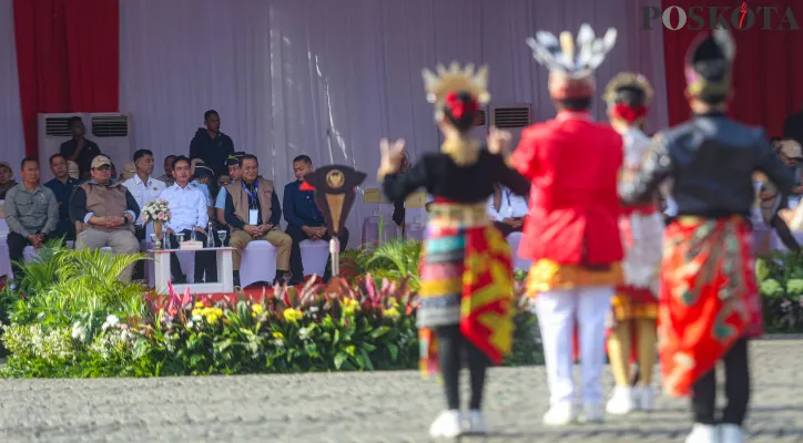 Gibran Hadiri Apel Siaga Bawaslu Menjelang Hari Tenang Pilkada 2024