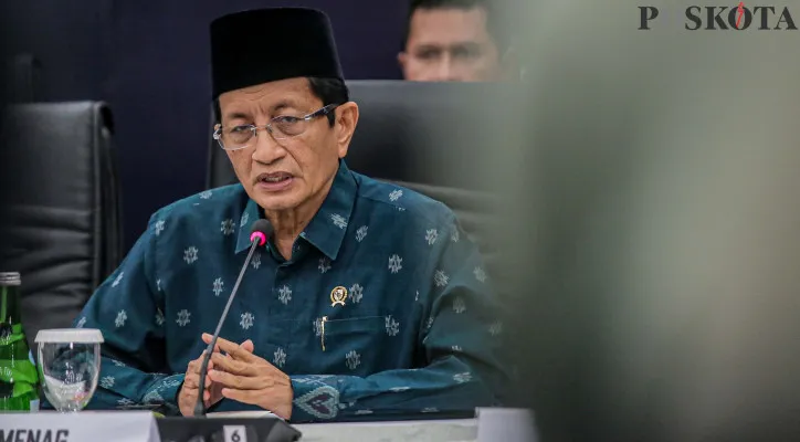 Menteri Agama (Menag) Nasaruddin Umar mengusulkan mempersingkat masa tinggal jamaah haji asal Indonesia di Tanah Suci. Poskota/Ahmad Tri Hawaari