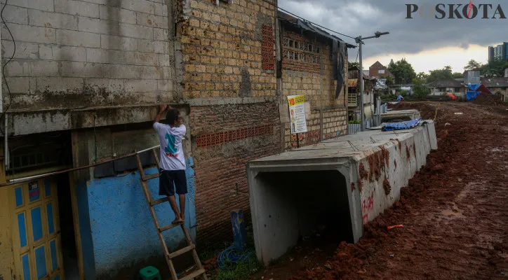 Musim Penghujan Tiba, Normalisasi Kali Ciliwung Di Rawajati Ditargetkan Rampung Akhir 2024