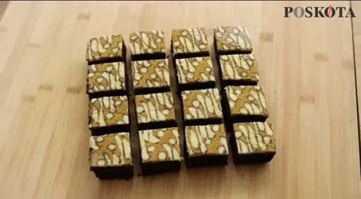 Tanpa Oven, Begini Resep dan Cara Membuat Brownies Batik Kukus (Foto: YouTube Devina Hermawan)