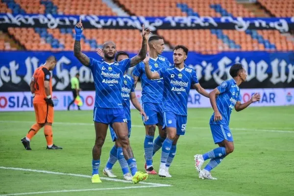 Persib Bandung akan Hadapi Madura United di Leg Kedua Final. Ini Prediksinya (Foto: X/Indotransfer)