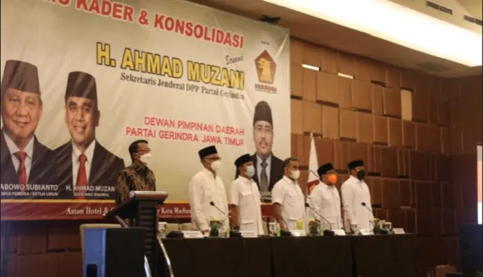 Sekjen Ahmad Muzani saat silaturahmi dan konsolidasi Partai Gerindra Jawa Timur wilayah Mataraman di Madiun. (ist)