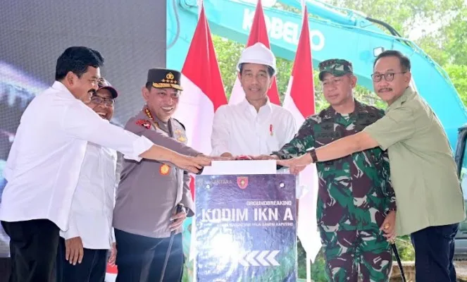 Panglima TNI Mendampingi Presiden RI Groundbreaking Kodim IKN.(Ist)